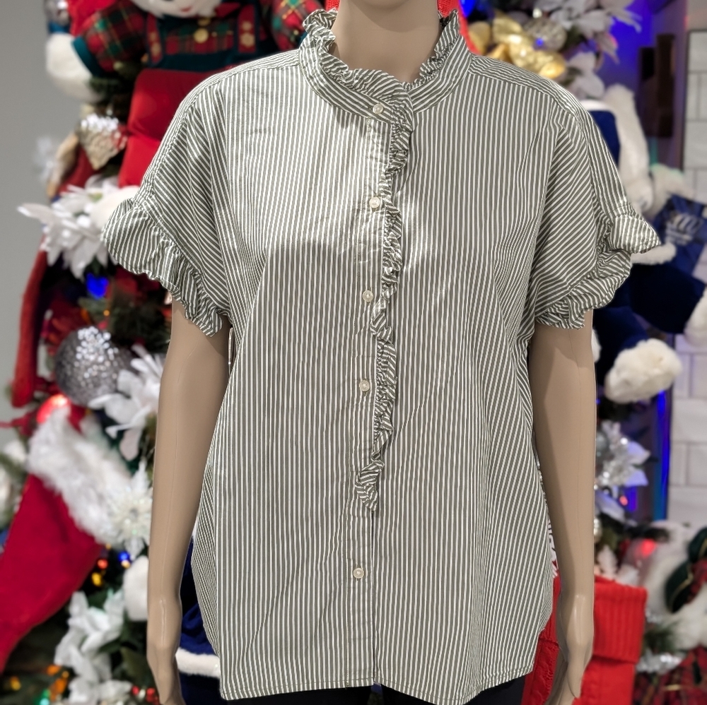 Free Assembly Green Striped Front Button Shirt Ruffle Sleeves Cotton Size XL